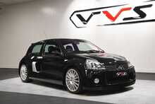 Renault Clio V6 Sport