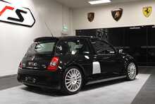 Renault Clio V6 Sport
