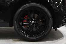 Jaguar F-PACE P250i R-Dynamic SE Black