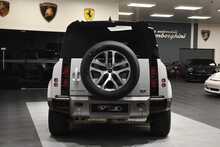Land Rover Defender 110 D300 MHEV X-Dynamic SE