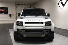 Land Rover Defender 110 D300 MHEV X-Dynamic SE