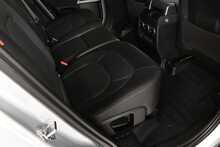 Land Rover Defender 110 D300 MHEV X-Dynamic SE