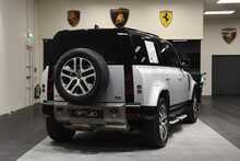 Land Rover Defender 110 D300 MHEV X-Dynamic SE