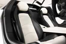 Lamborghini Aventador LP700-4 Roadster