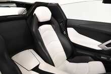 Lamborghini Aventador LP700-4 Roadster