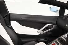 Lamborghini Aventador LP700-4 Roadster