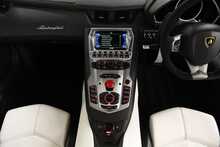 Lamborghini Aventador LP700-4 Roadster