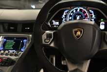 Lamborghini Aventador LP700-4 Roadster