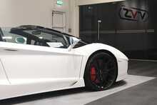 Lamborghini Aventador LP700-4 Roadster