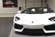Lamborghini Aventador LP700-4 Roadster