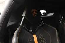 Lamborghini Huracan V10 LP 640-4 Performante