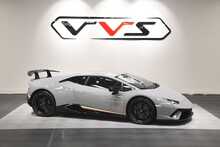 Lamborghini Huracan V10 LP 640-4 Performante