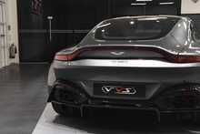 Aston Martin Vantage V8