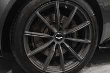 Aston Martin Vantage V8