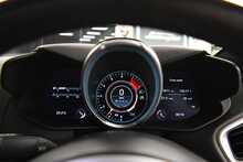 Aston Martin Vantage V8