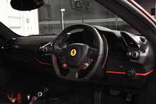 Ferrari 488 Pista T V8