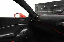 Ferrari 488 Pista T V8