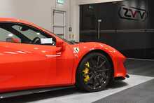 Ferrari 488 Pista T V8