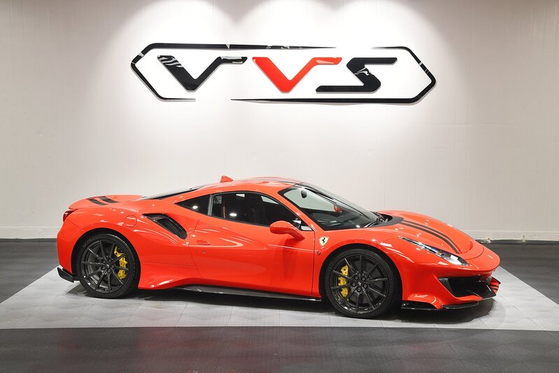 3.9T V8 Coupe 2dr Petrol F1 DCT Euro 6