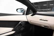 Lamborghini Aventador LP740-4 S Roadster