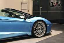 Lamborghini Aventador LP740-4 S Roadster