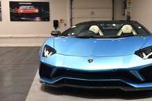 Lamborghini Aventador LP740-4 S Roadster