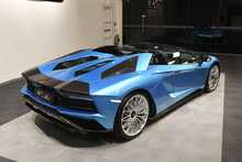 Lamborghini Aventador LP740-4 S Roadster