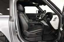 Land Rover Defender 90 D250 MHEV X-Dynamic HSE