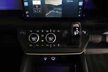 Land Rover Defender 90 D250 MHEV X-Dynamic HSE