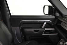 Land Rover Defender 90 D250 MHEV X-Dynamic HSE