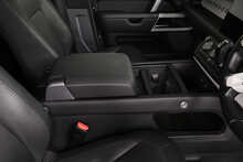 Land Rover Defender 90 D250 MHEV X-Dynamic HSE