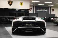 Lamborghini Aventador LP750-4 SV