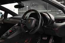 Lamborghini Aventador LP750-4 SV