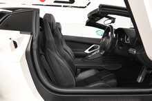 Lamborghini Aventador V12 LP 700-4