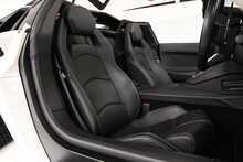 Lamborghini Aventador V12 LP 700-4