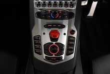 Lamborghini Aventador V12 LP 700-4
