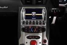 Lamborghini Aventador V12 LP 700-4