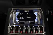 Lamborghini Aventador V12 LP 700-4