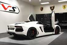Lamborghini Aventador V12 LP 700-4
