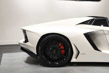 Lamborghini Aventador V12 LP 700-4
