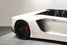 Lamborghini Aventador V12 LP 700-4