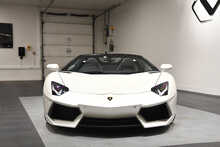 Lamborghini Aventador V12 LP 700-4