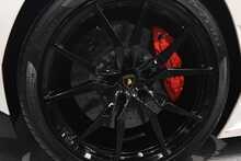 Lamborghini Aventador V12 LP 700-4