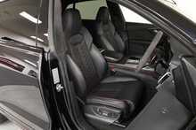 Audi RSQ8 TFSI V8 Vorsprung