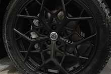 Land Rover Defender 110 D300 MHEV X-Dynamic HSE