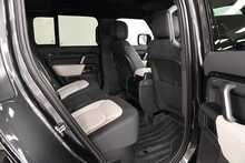 Land Rover Defender 110 D300 MHEV X-Dynamic HSE