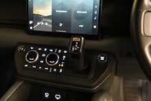 Land Rover Defender 110 D300 MHEV X-Dynamic HSE