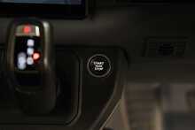 Land Rover Defender 110 D300 MHEV X-Dynamic HSE