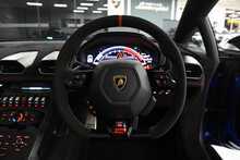 Lamborghini Huracan V10 LP 640-4 Performante