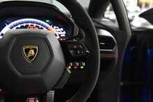 Lamborghini Huracan V10 LP 640-4 Performante